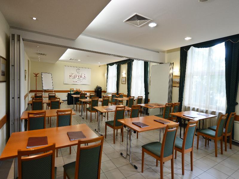 Hotel Millennium Budapest Eksteriør billede